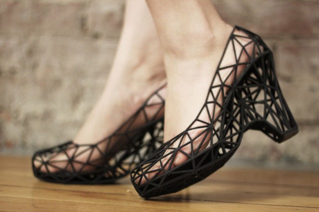 3D-printed-strvct-shoes1-640x426