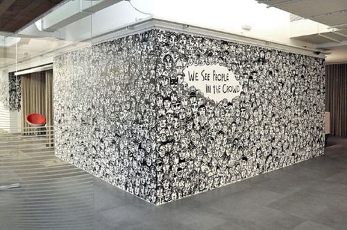 We-See-People-in-the-Crowd2-640x424