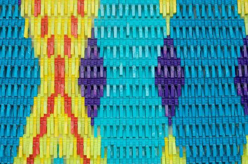 Plentyofcolour_pegs3