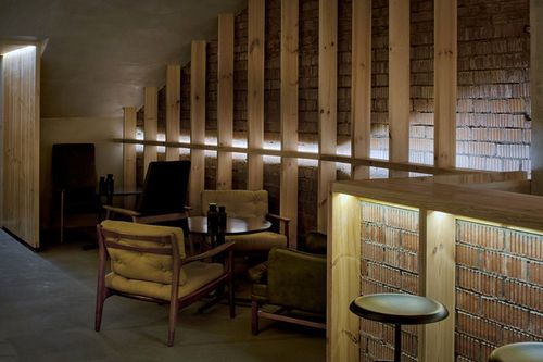 5-attic-bar-in-minsk-by-inblum-architects