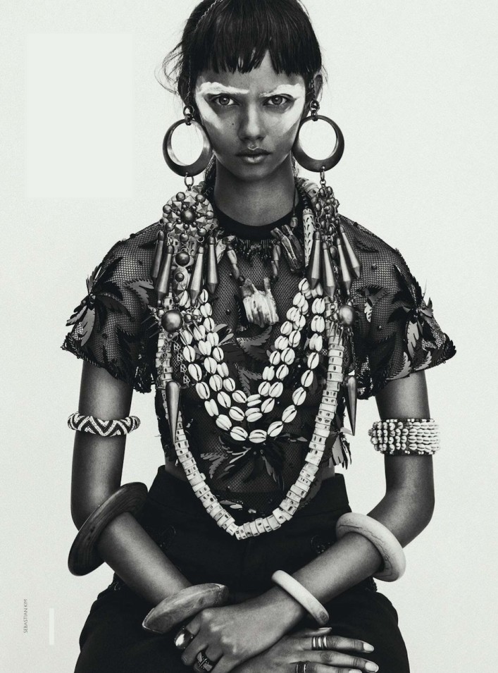 Marina-NERY-par-Sebastian-KIM---VOGUE-Australia-Avr.14--02